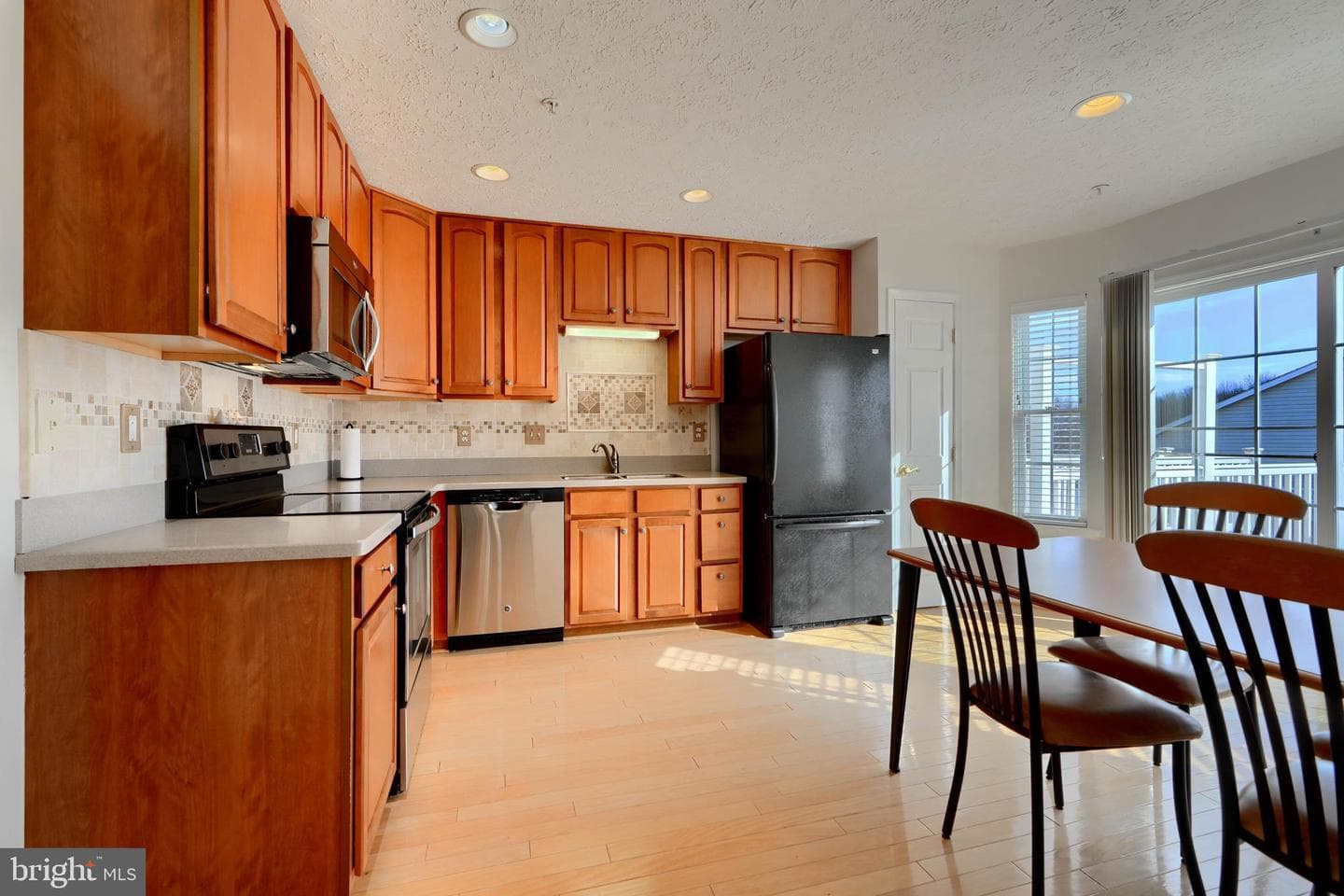 2032 Colgate Circle photo 7