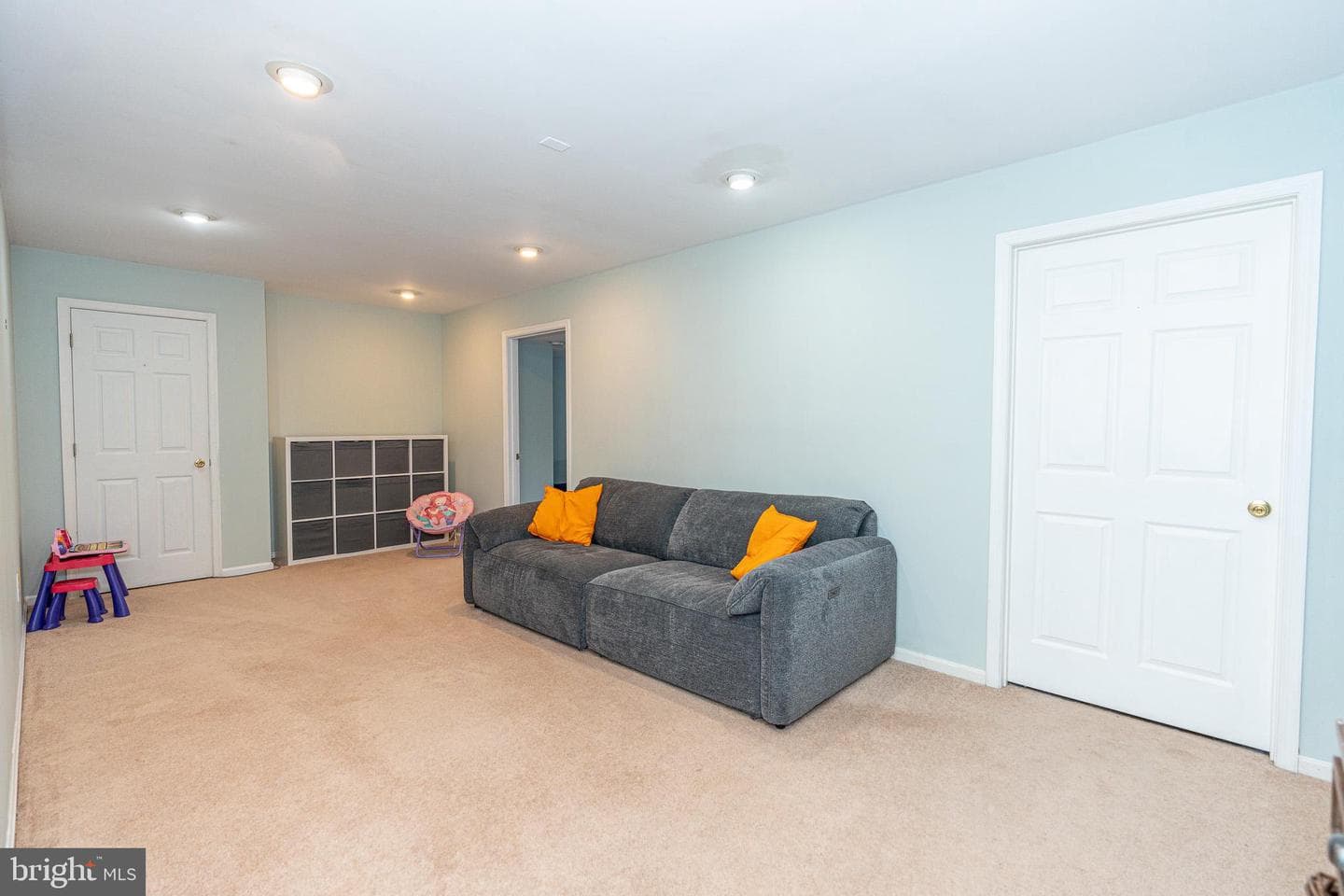811 Litchfield Circle photo 18