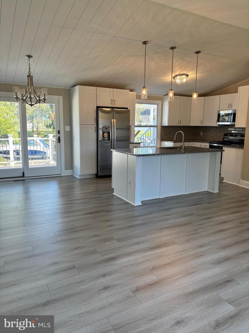 107 Shell Cove Court photo 23