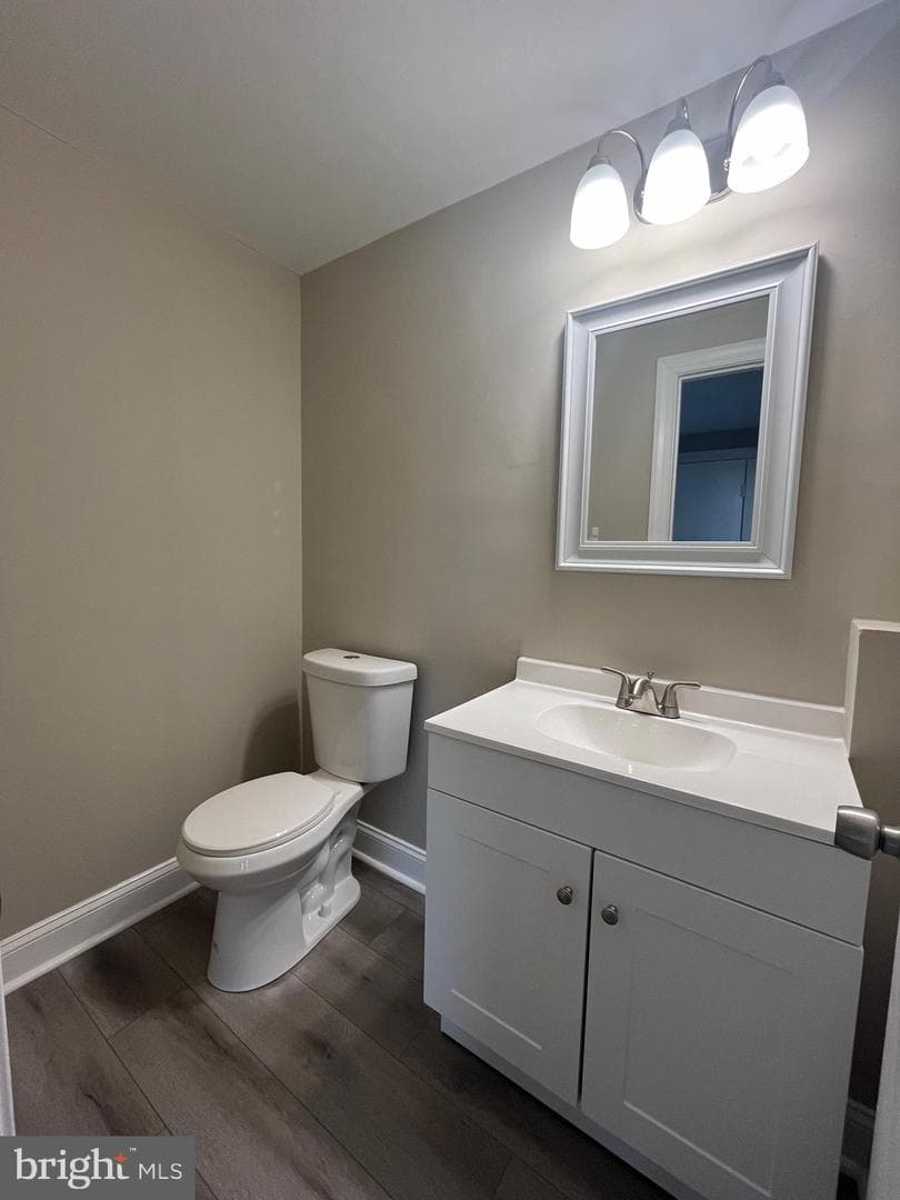 107 Shell Cove Court photo 32