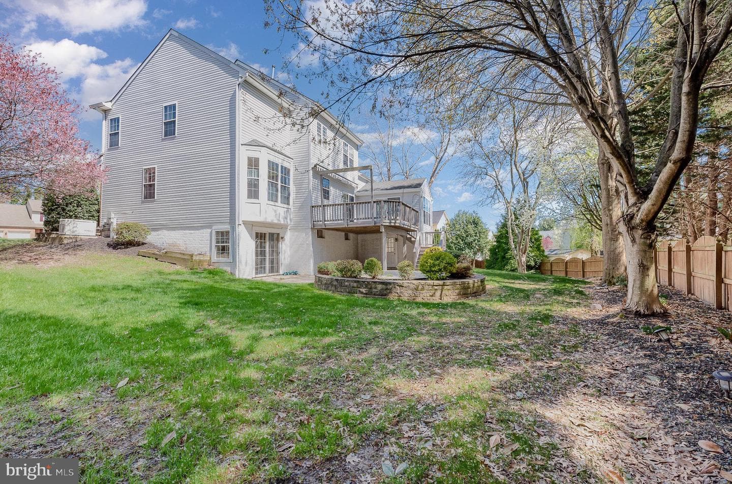 704 Greenglade Court photo 44