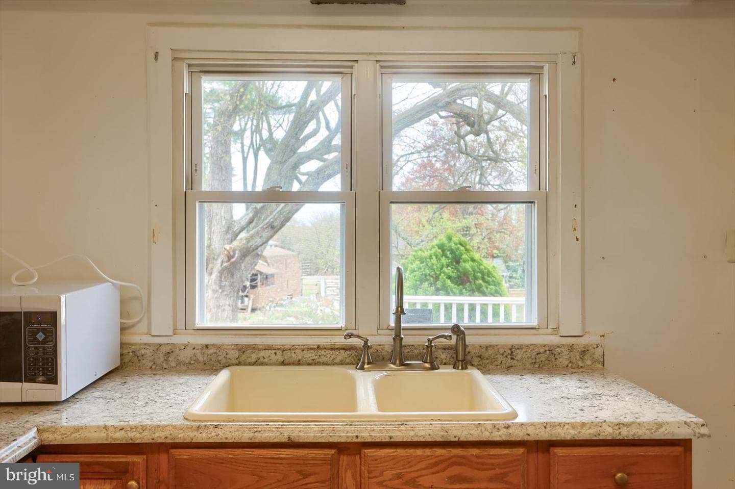 2301 Snow Road photo 16