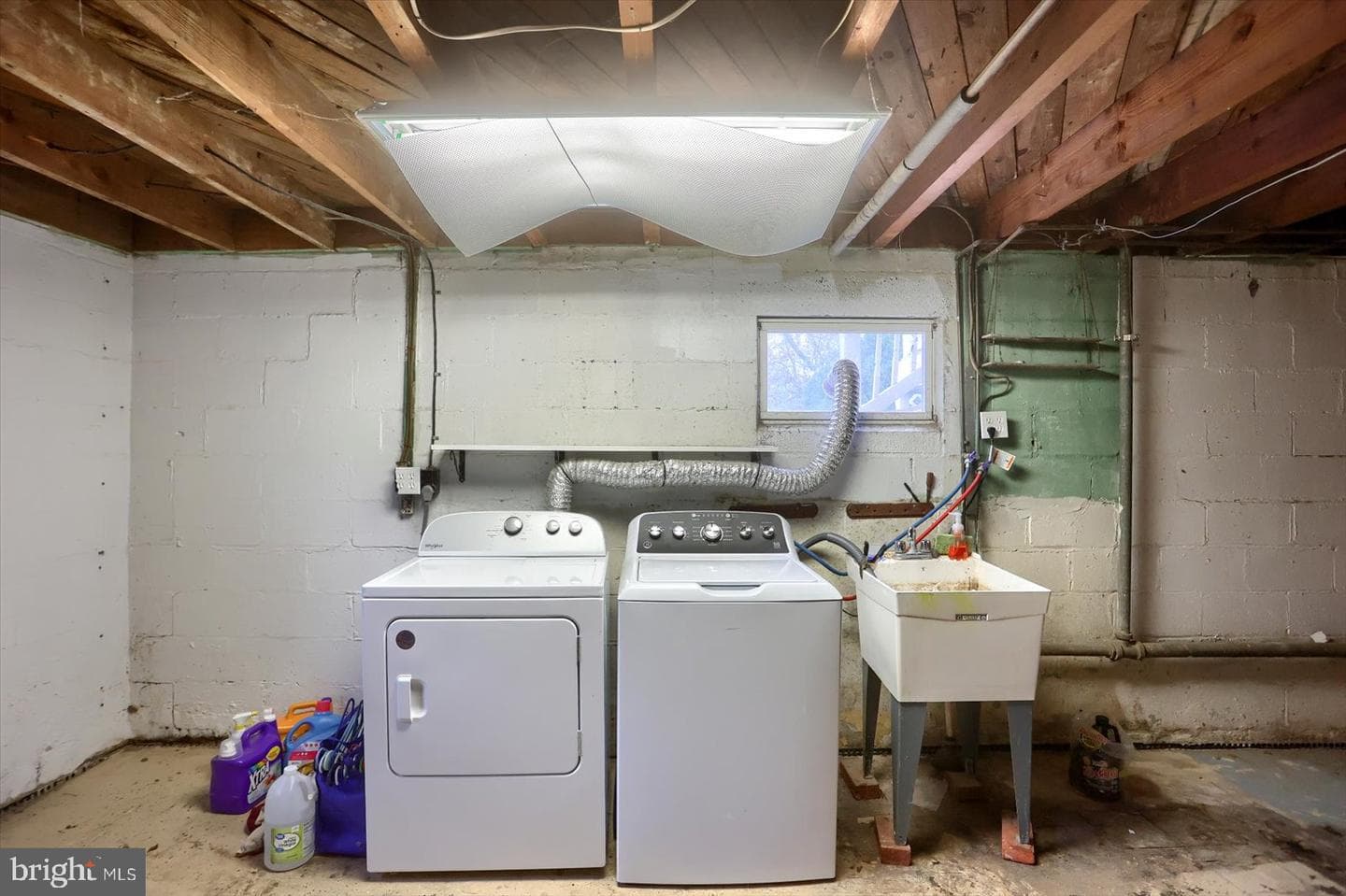 2301 Snow Road photo 29