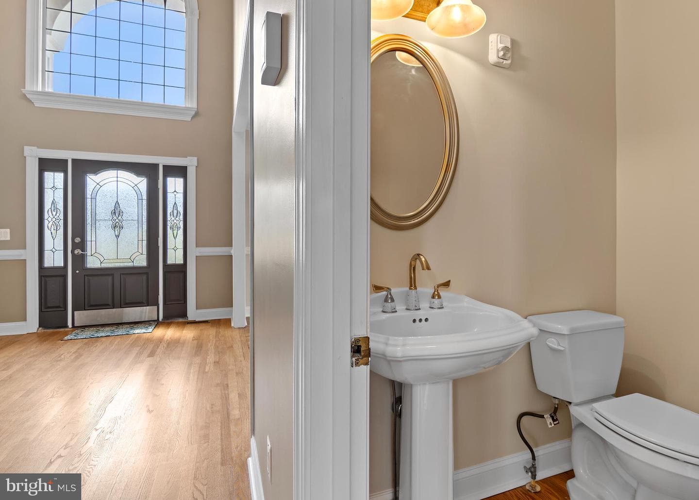 1605 Schucks Road photo 12