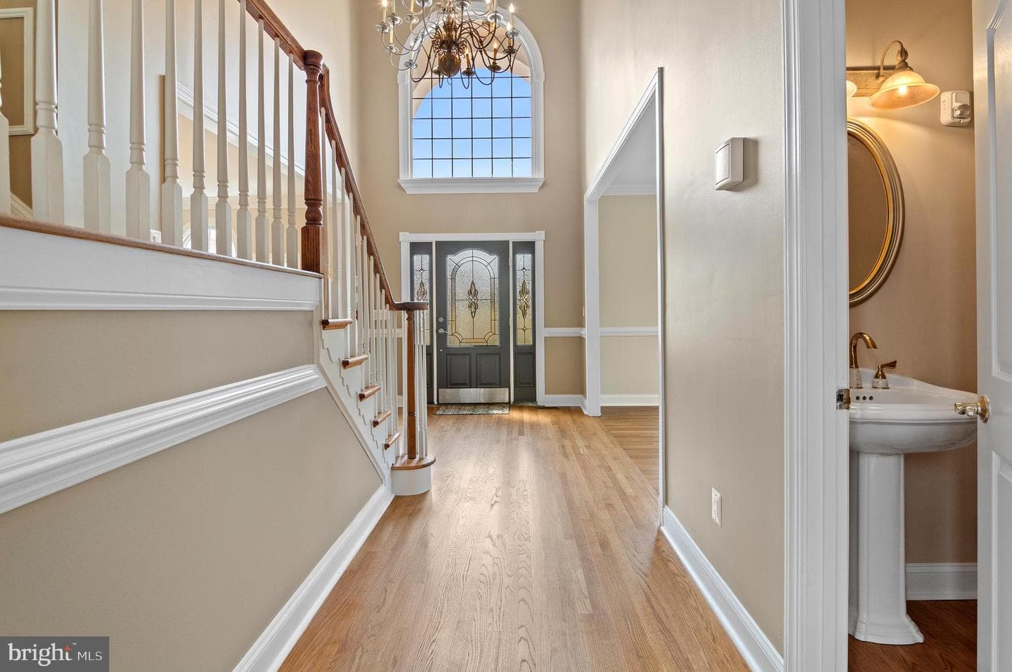 1605 Schucks Road photo 3