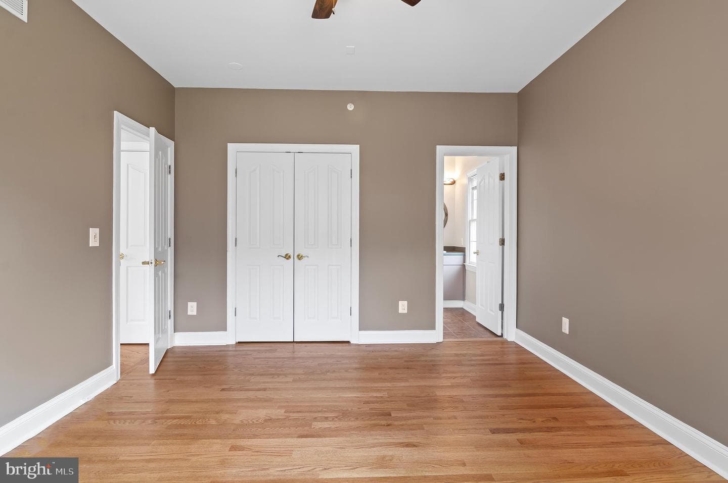 1605 Schucks Road photo 30