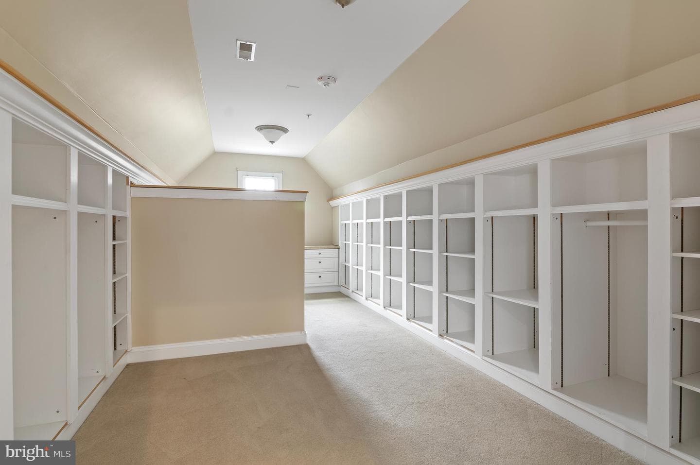 1605 Schucks Road photo 43