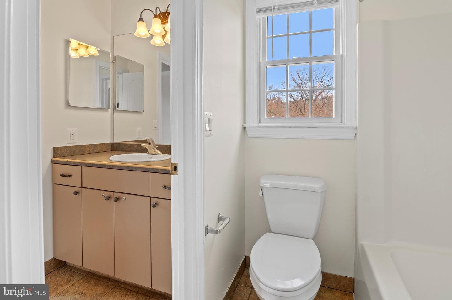 1605 Schucks Road photo 52