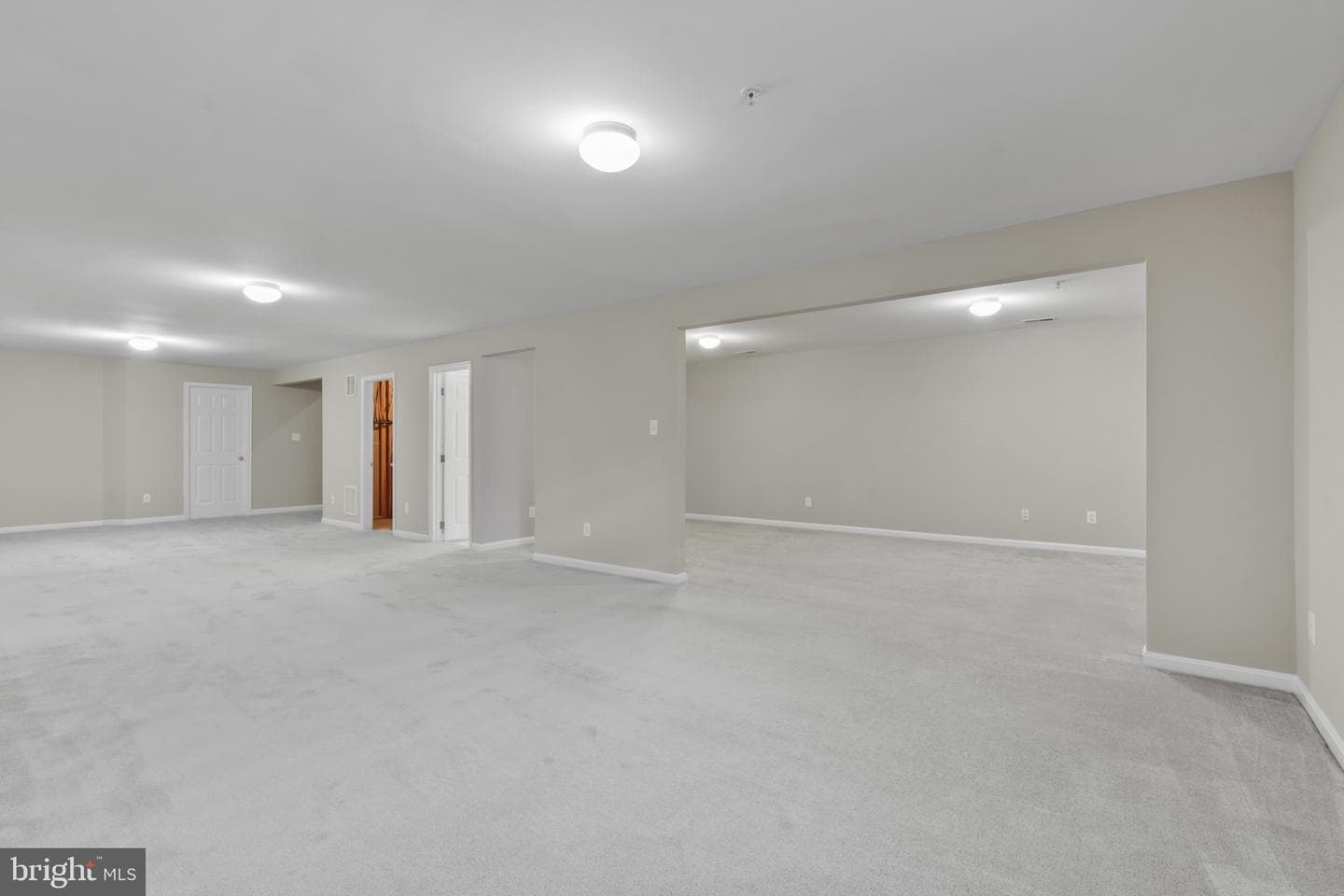 414 Granville Court photo 44