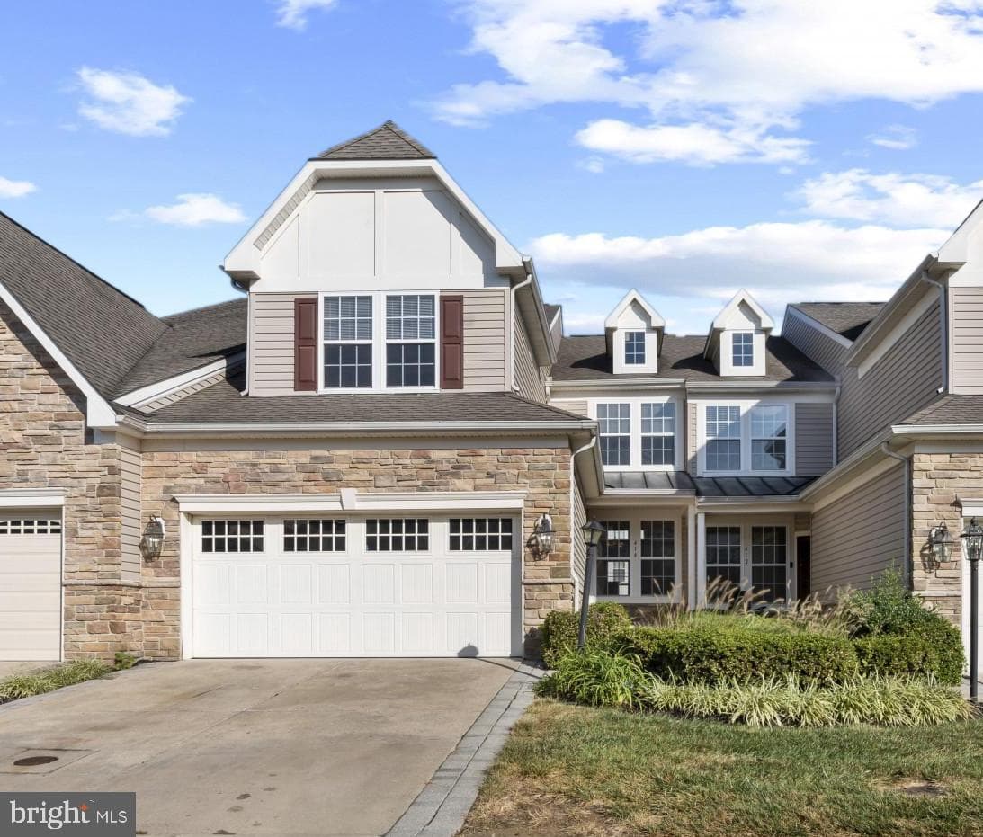 414 Granville Court photo 67