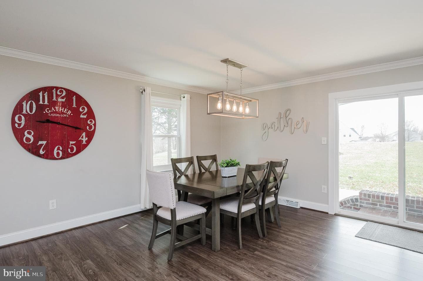 1009 Bernadette Drive photo 11