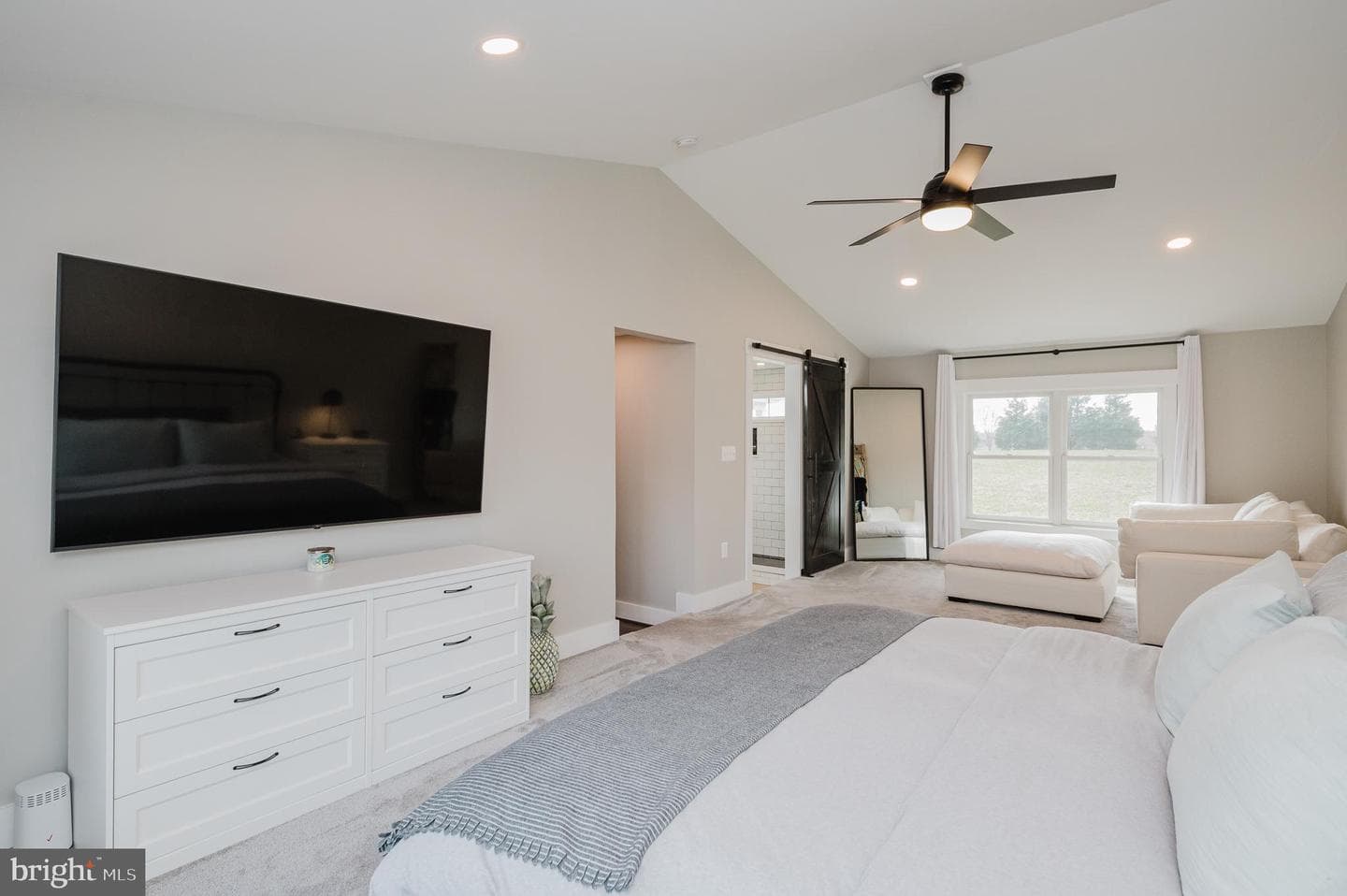 1009 Bernadette Drive photo 26