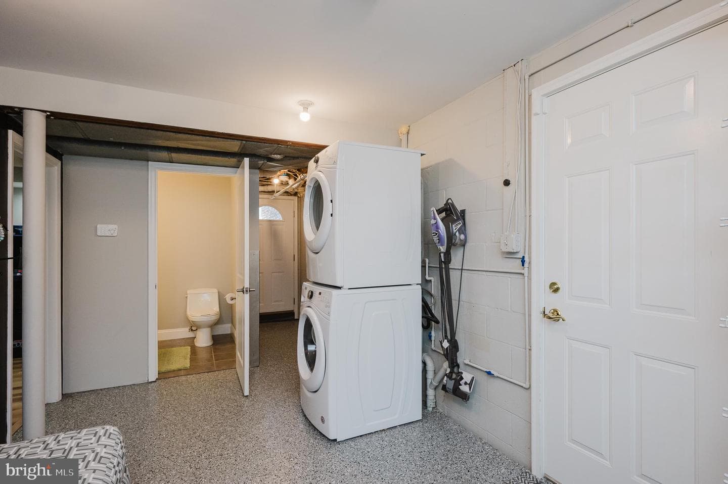 1009 Bernadette Drive photo 45