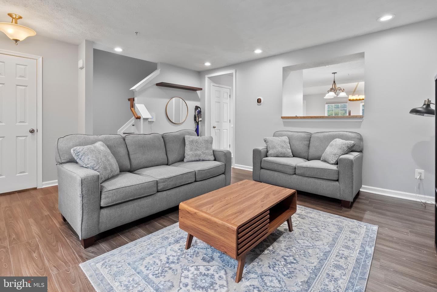 4851 Limestone Court photo 4