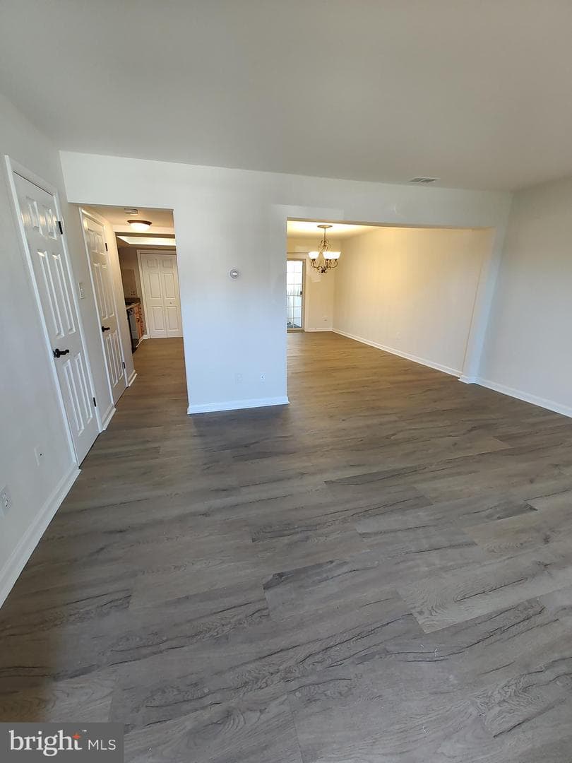 658 Shore Drive photo 4