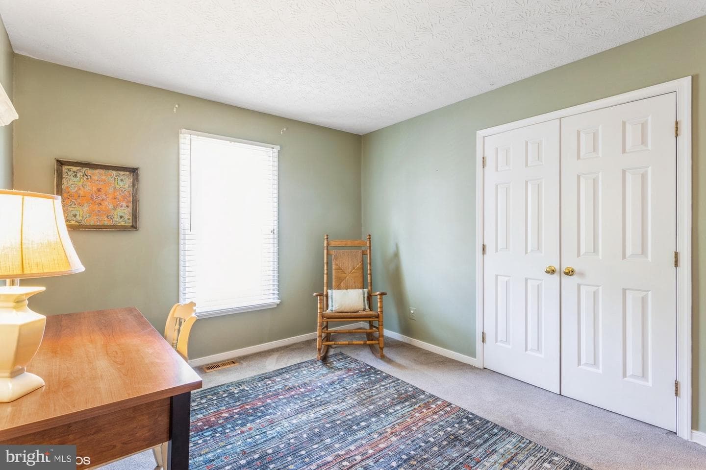 660 Kildonan Court photo 18