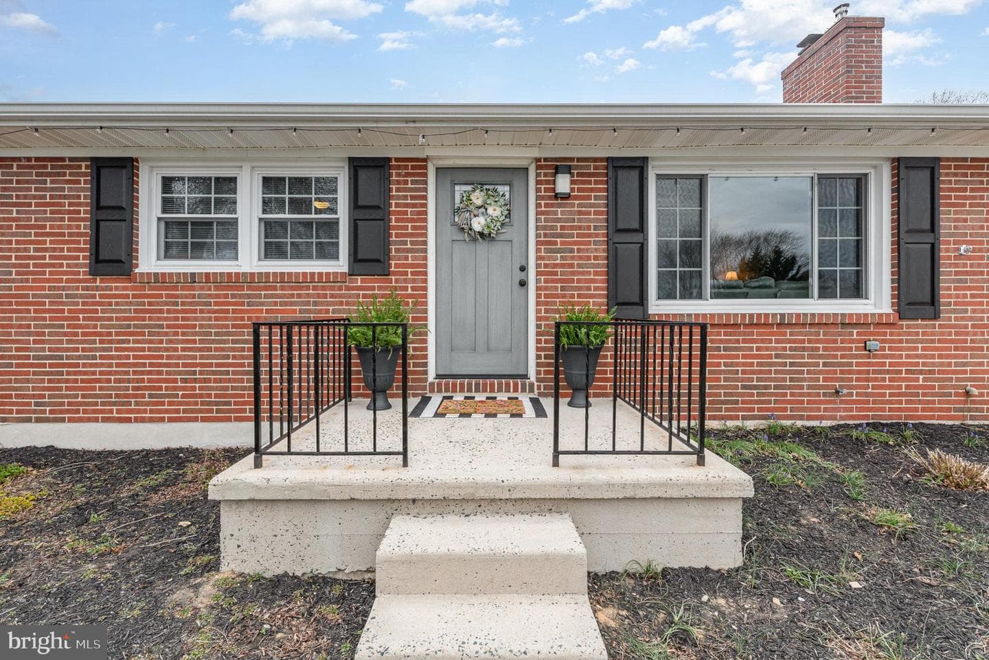 1510 Southview Road photo 5