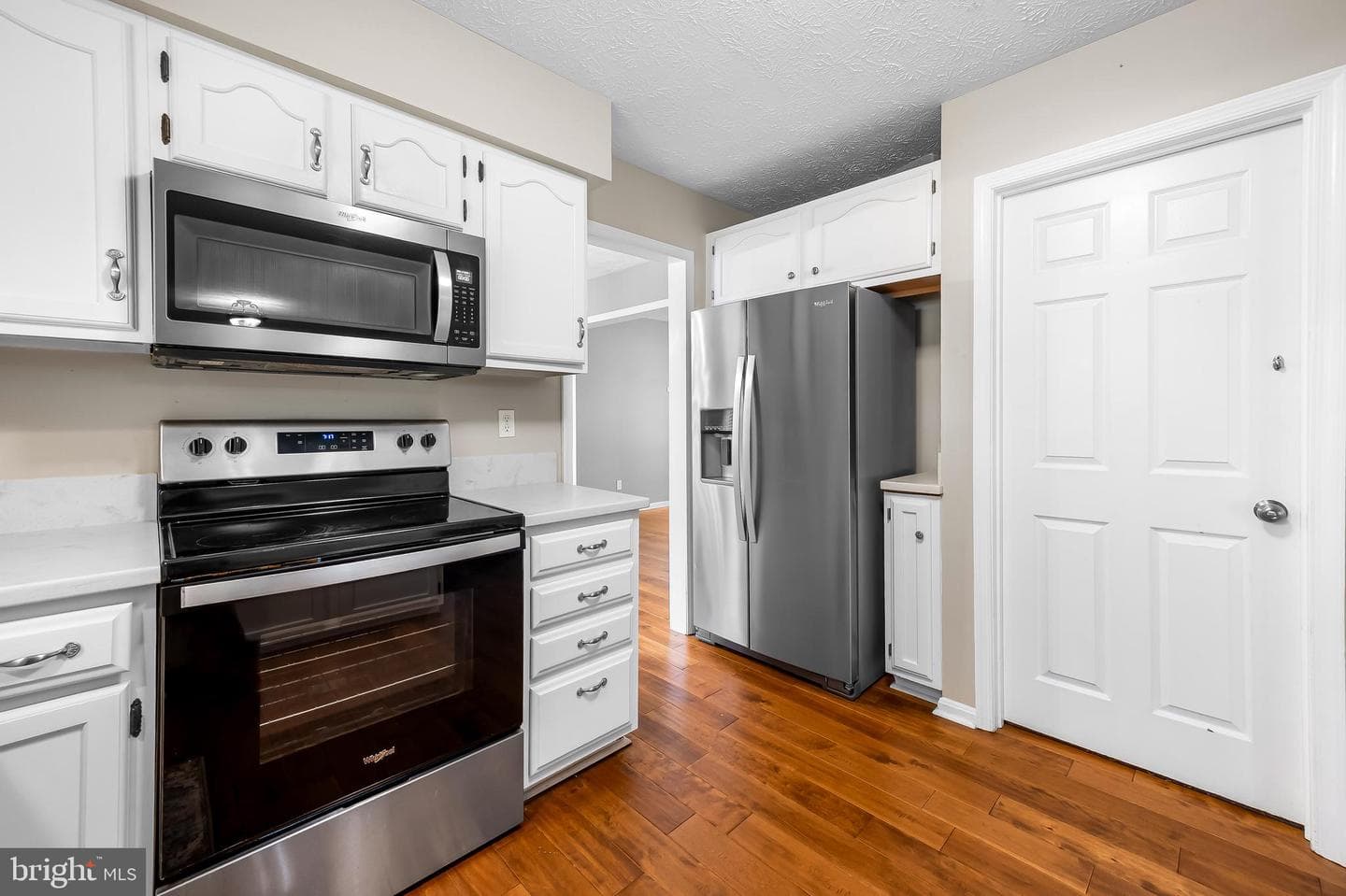 228 Heather Way photo 12