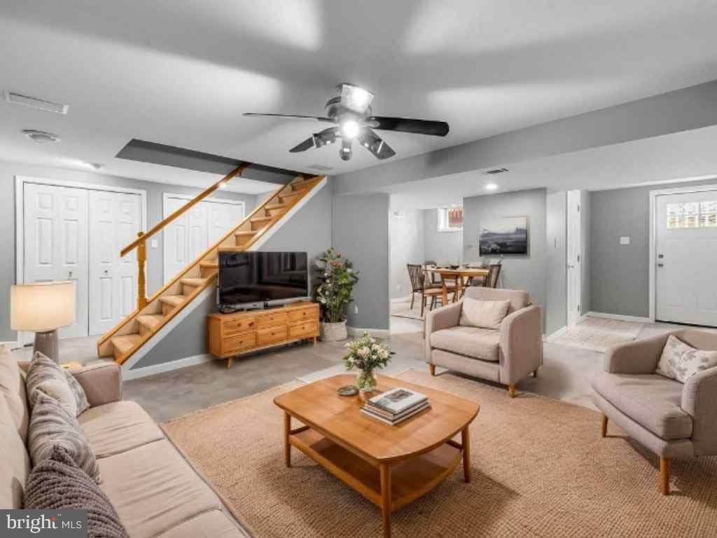 228 Heather Way photo 26