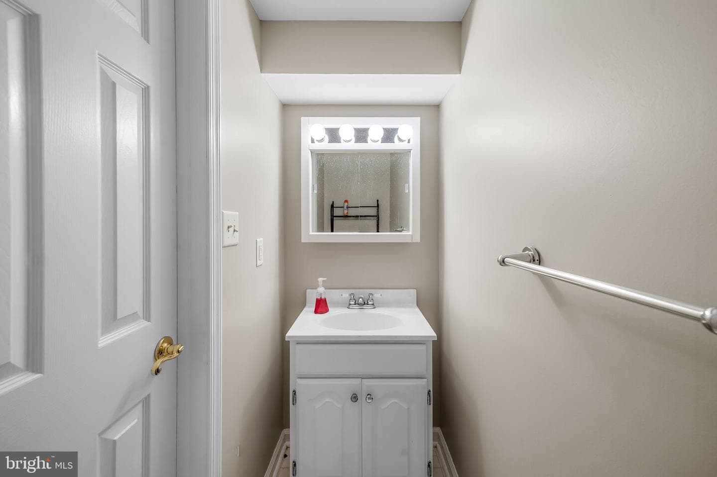 228 Heather Way photo 28