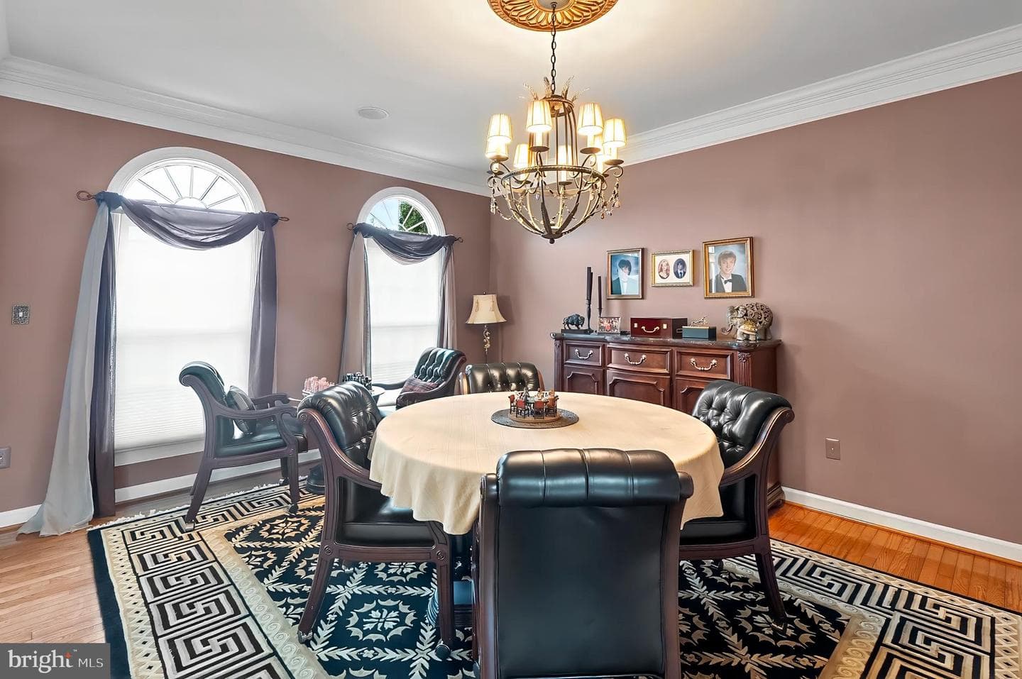 1310 Springvale Drive photo 10