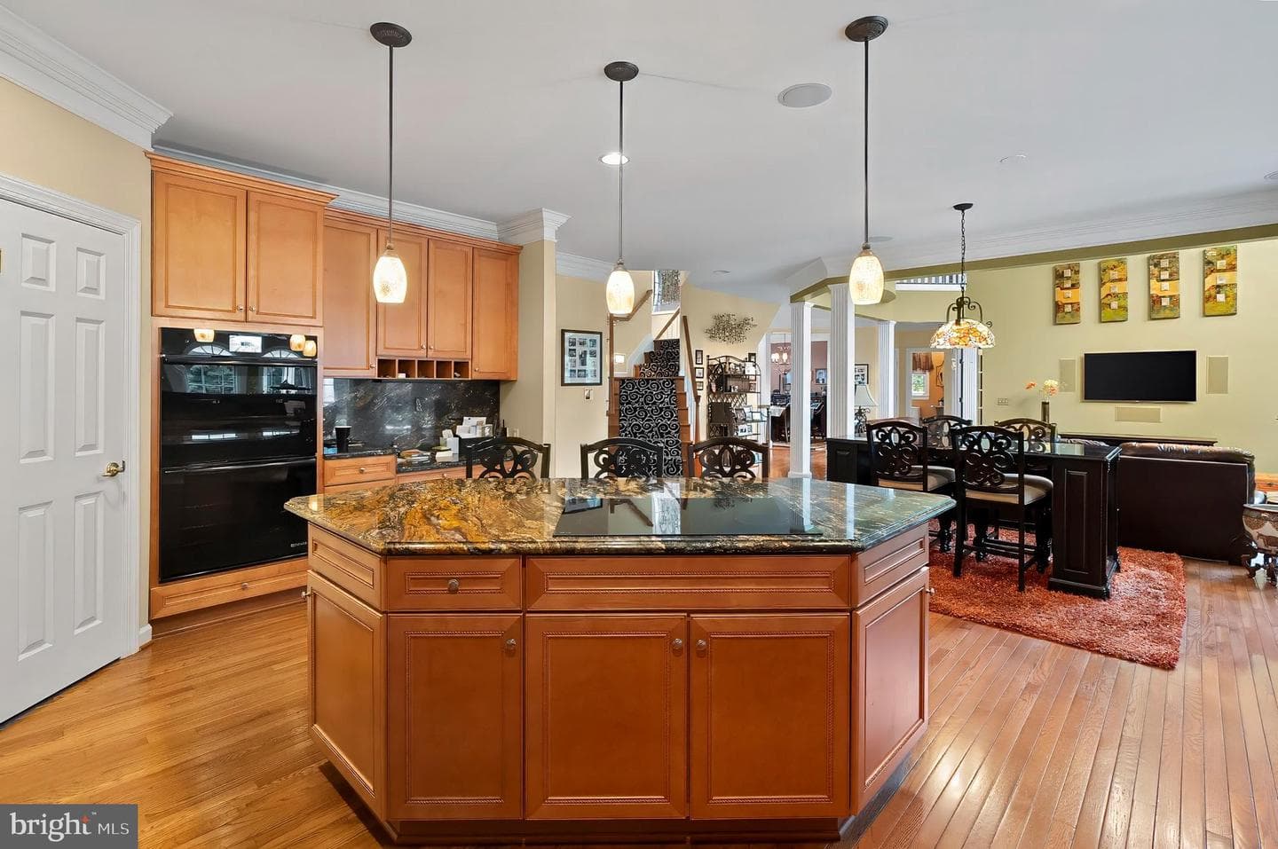 1310 Springvale Drive photo 20