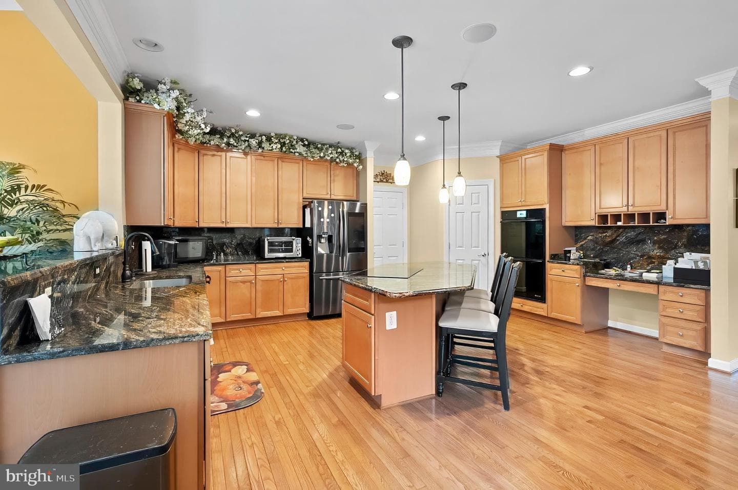 1310 Springvale Drive photo 21