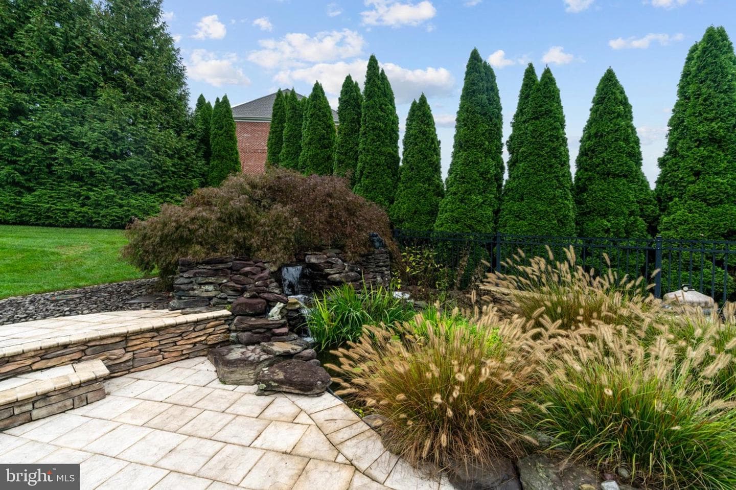 1310 Springvale Drive photo 51