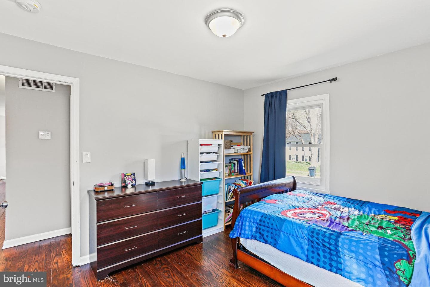 2407 Sycamore Lane photo 16