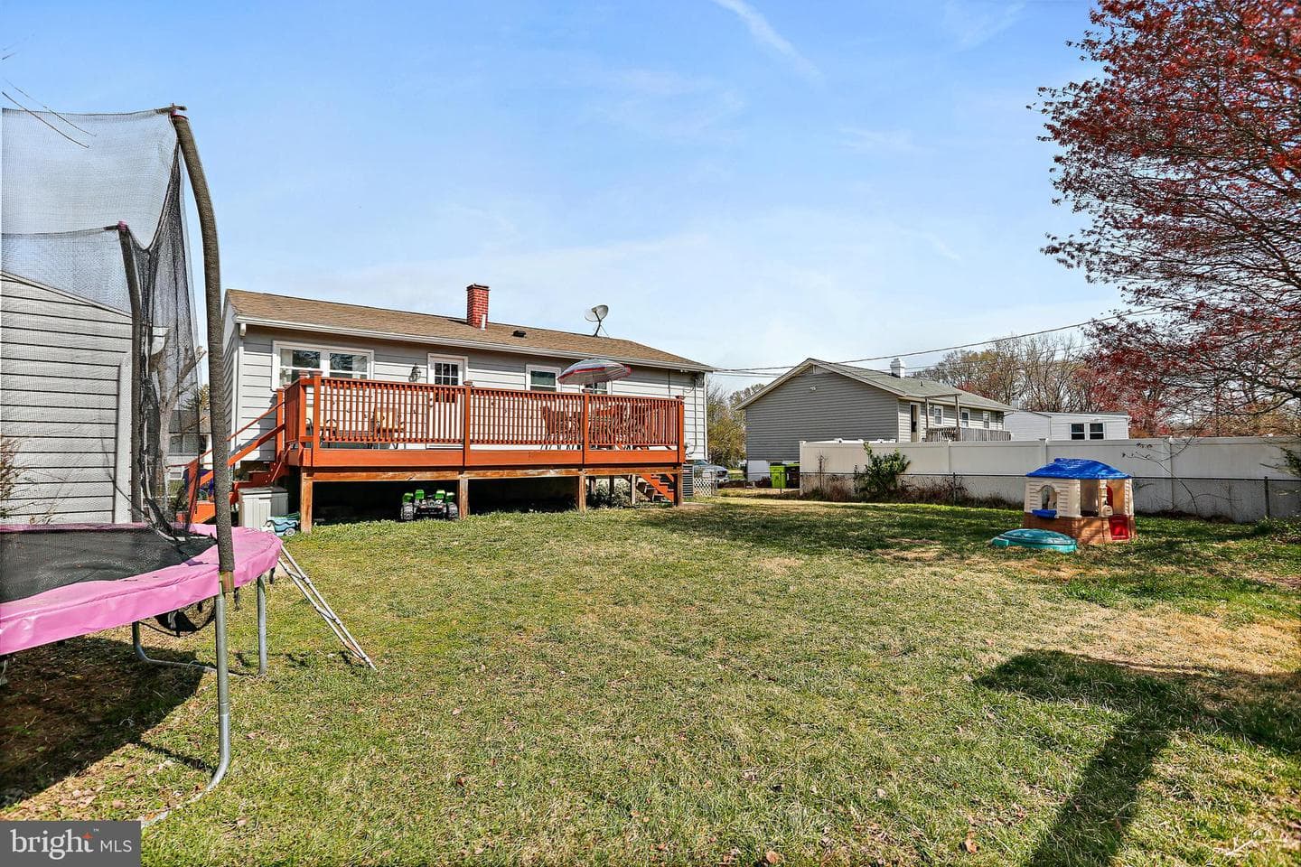 2407 Sycamore Lane photo 29