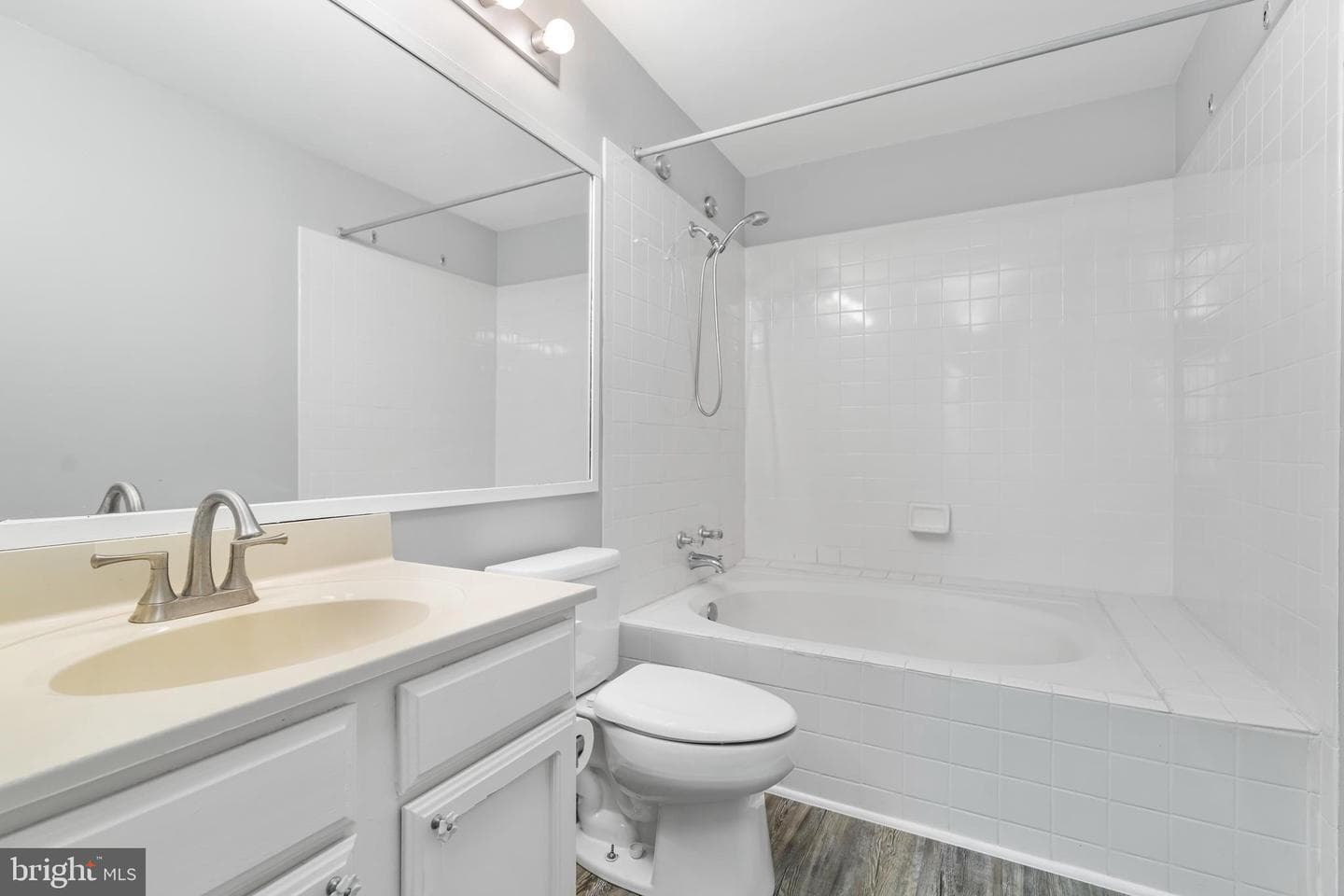 294 Canterbury Road #294-L photo 11