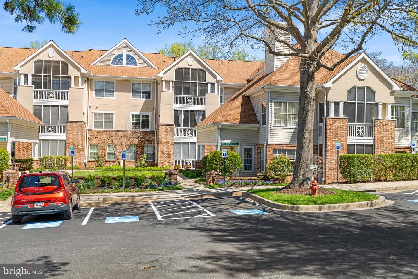 294 Canterbury Road #294-L photo 31