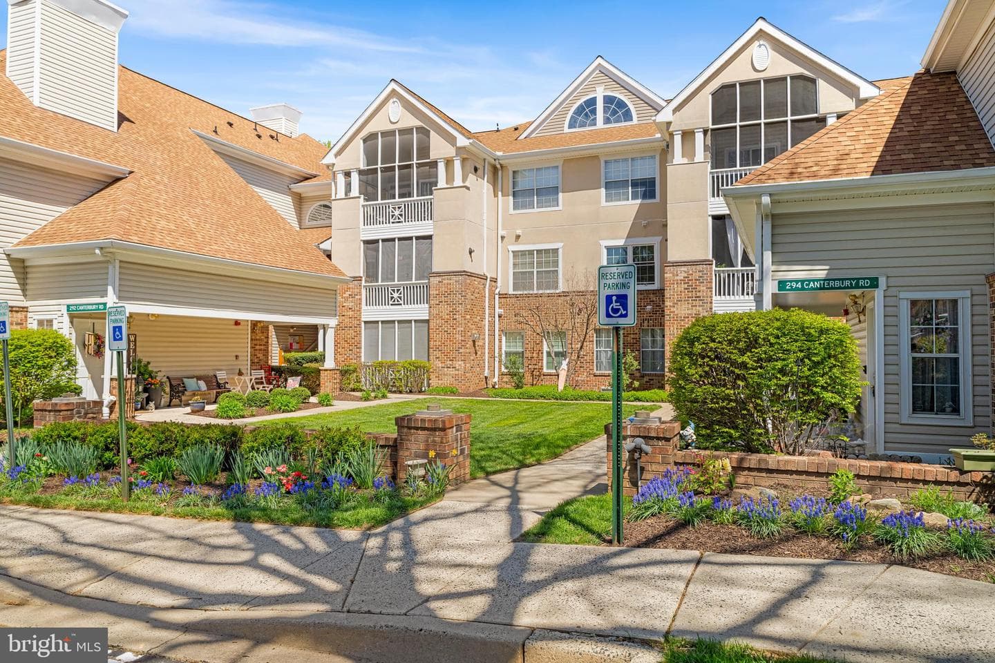 294 Canterbury Road #294-L photo 37