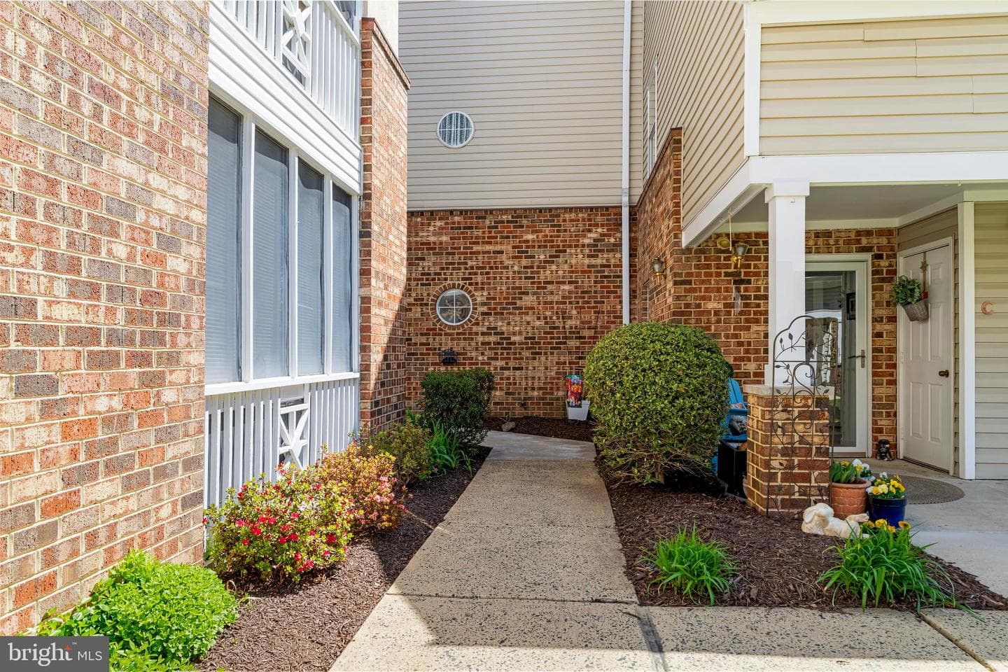 294 Canterbury Road #294-L photo 38