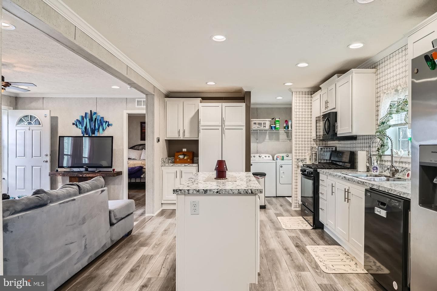 83 Waterview Way photo 11