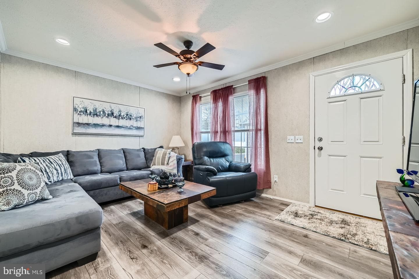 83 Waterview Way photo 3