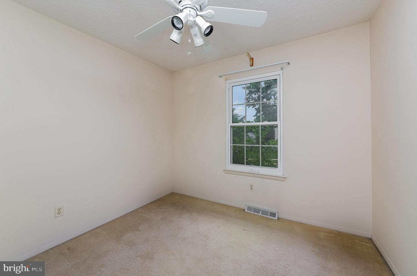 2943 Strathaven Lane photo 14