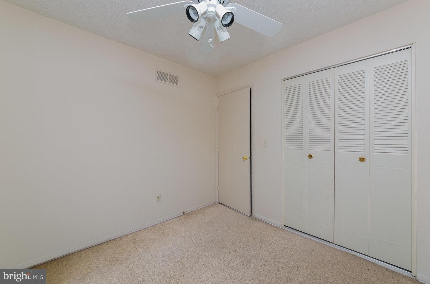 2943 Strathaven Lane photo 15
