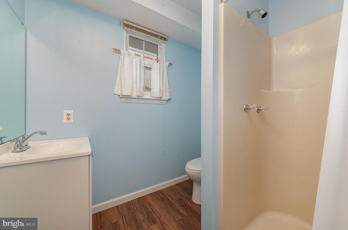 2943 Strathaven Lane photo 18