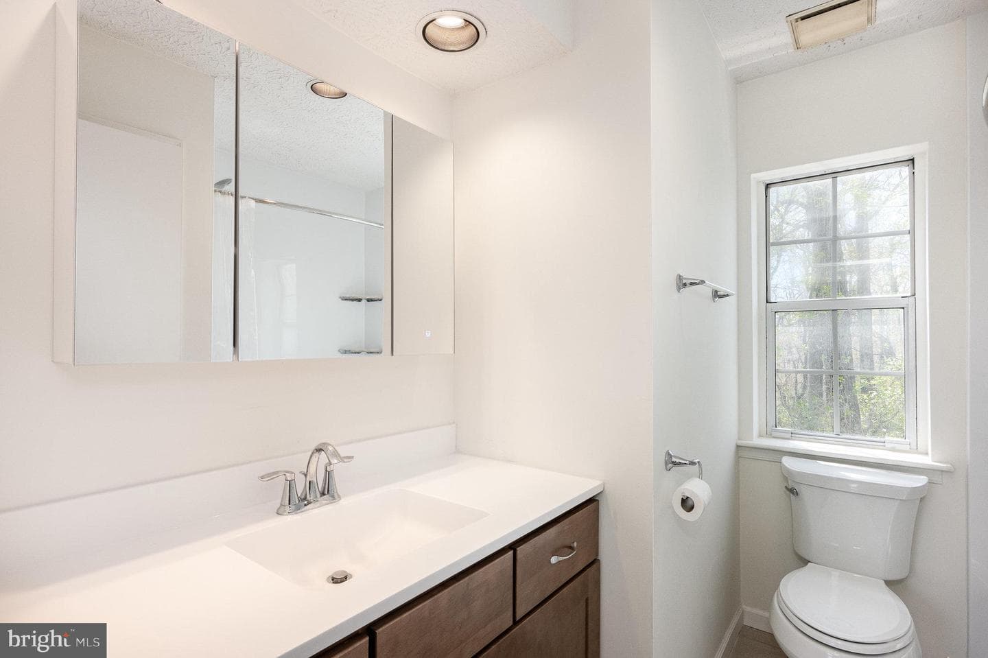 1216 Talbott Square photo 23