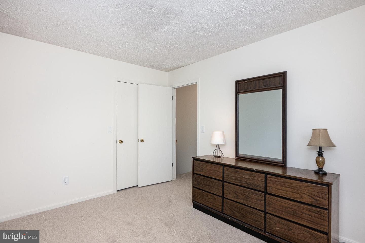 1216 Talbott Square photo 25