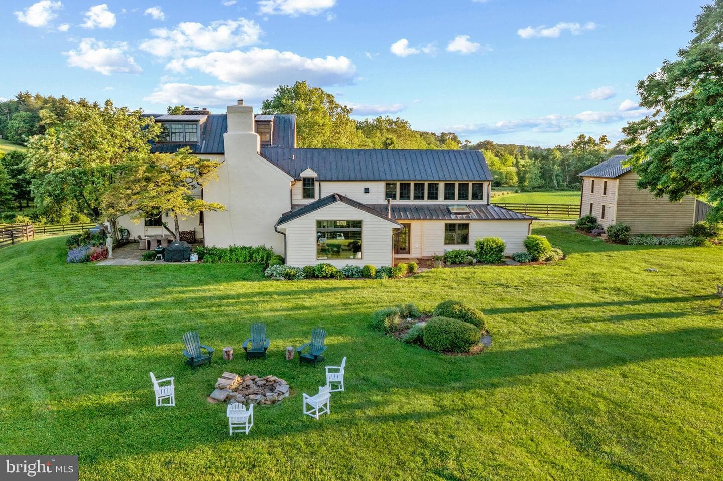 4246 Madonna Road photo 5