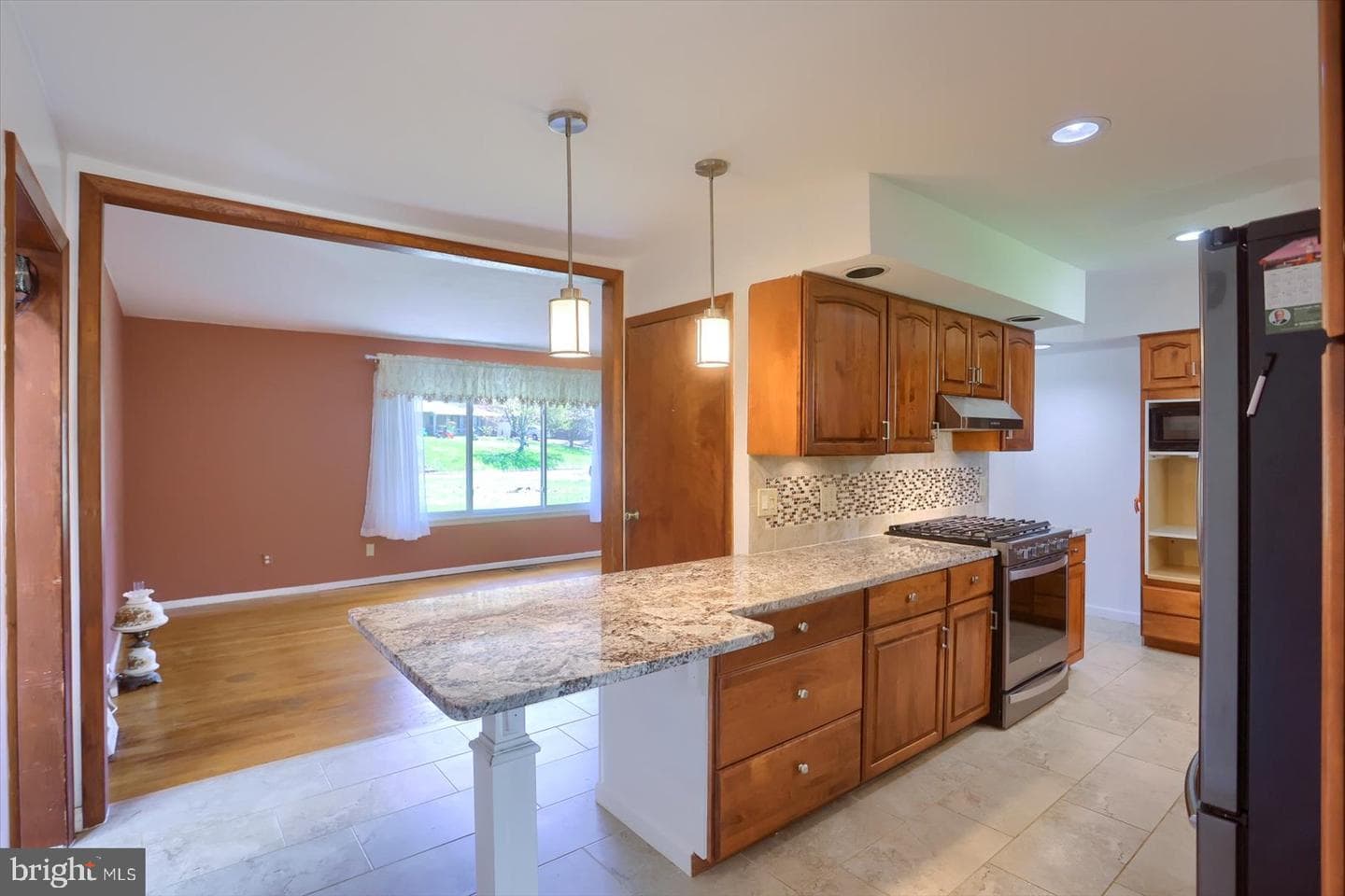 118 W Belcrest Road photo 14