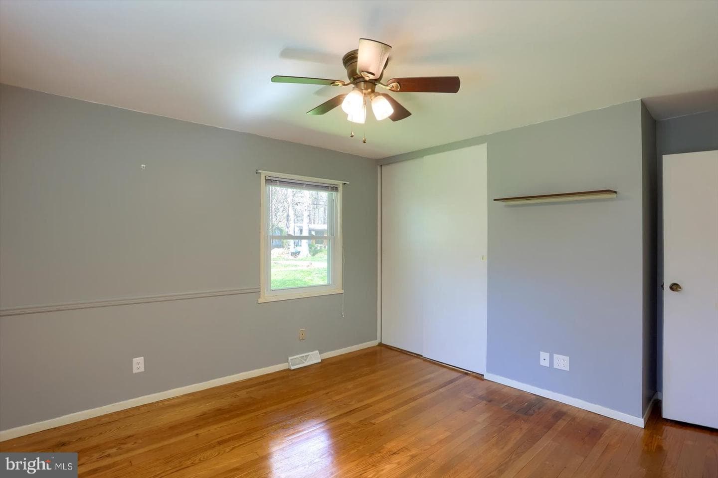 118 W Belcrest Road photo 26
