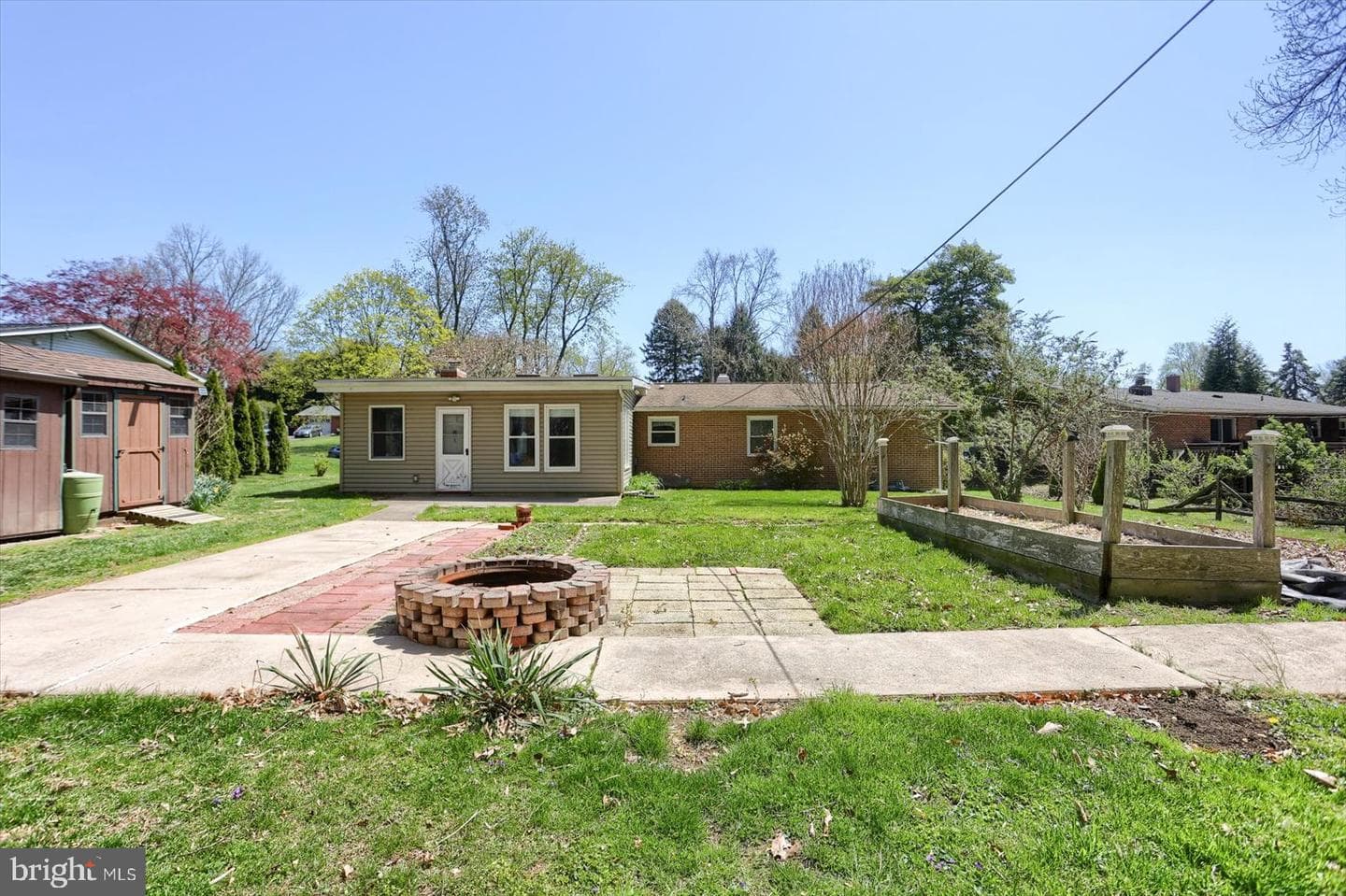 118 W Belcrest Road photo 41