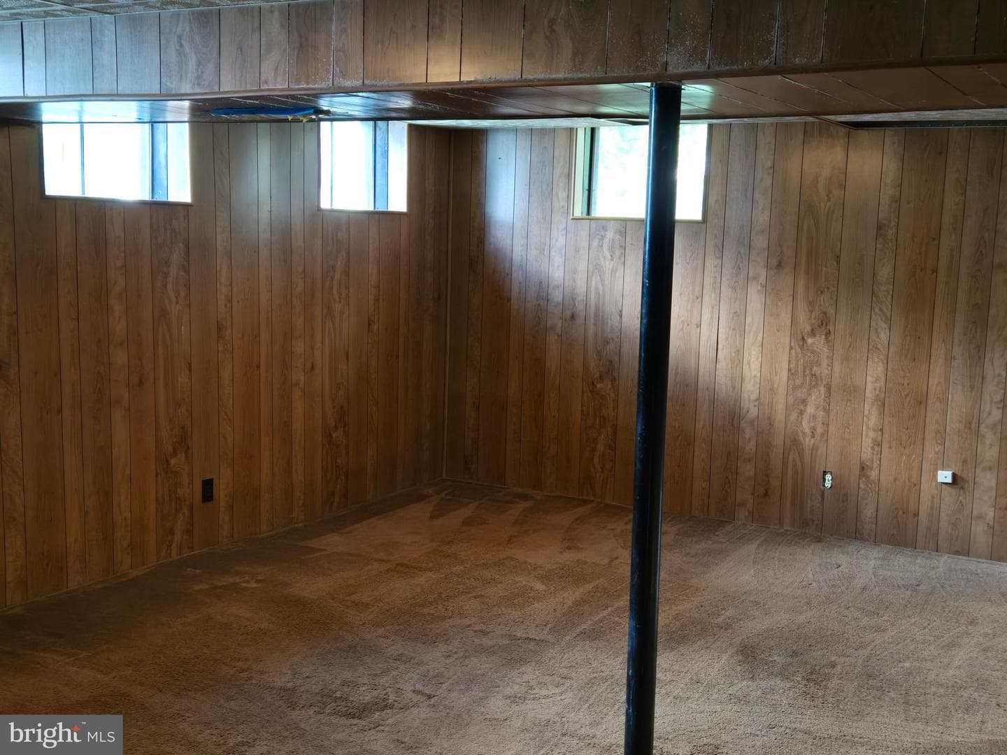 2805 White Rose Court photo 37