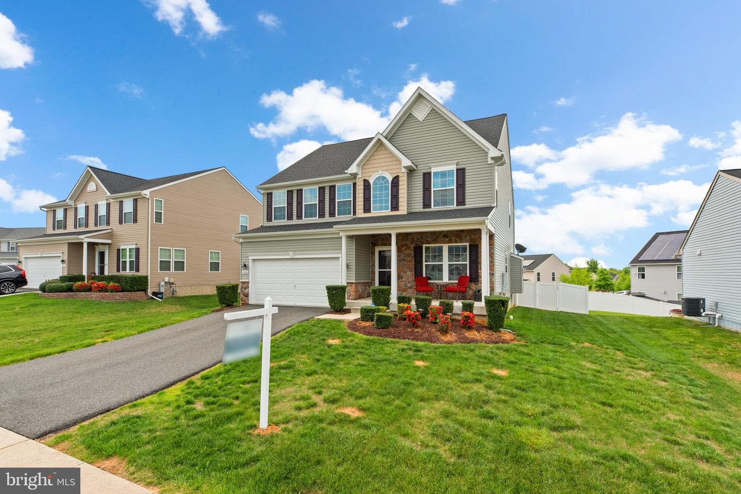 1109 Melissa Court photo 2