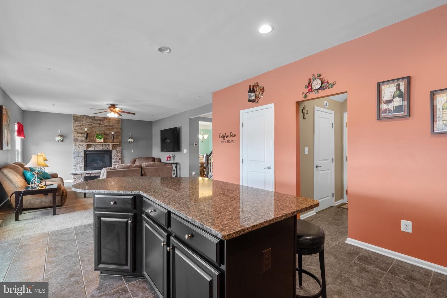 1109 Melissa Court photo 8