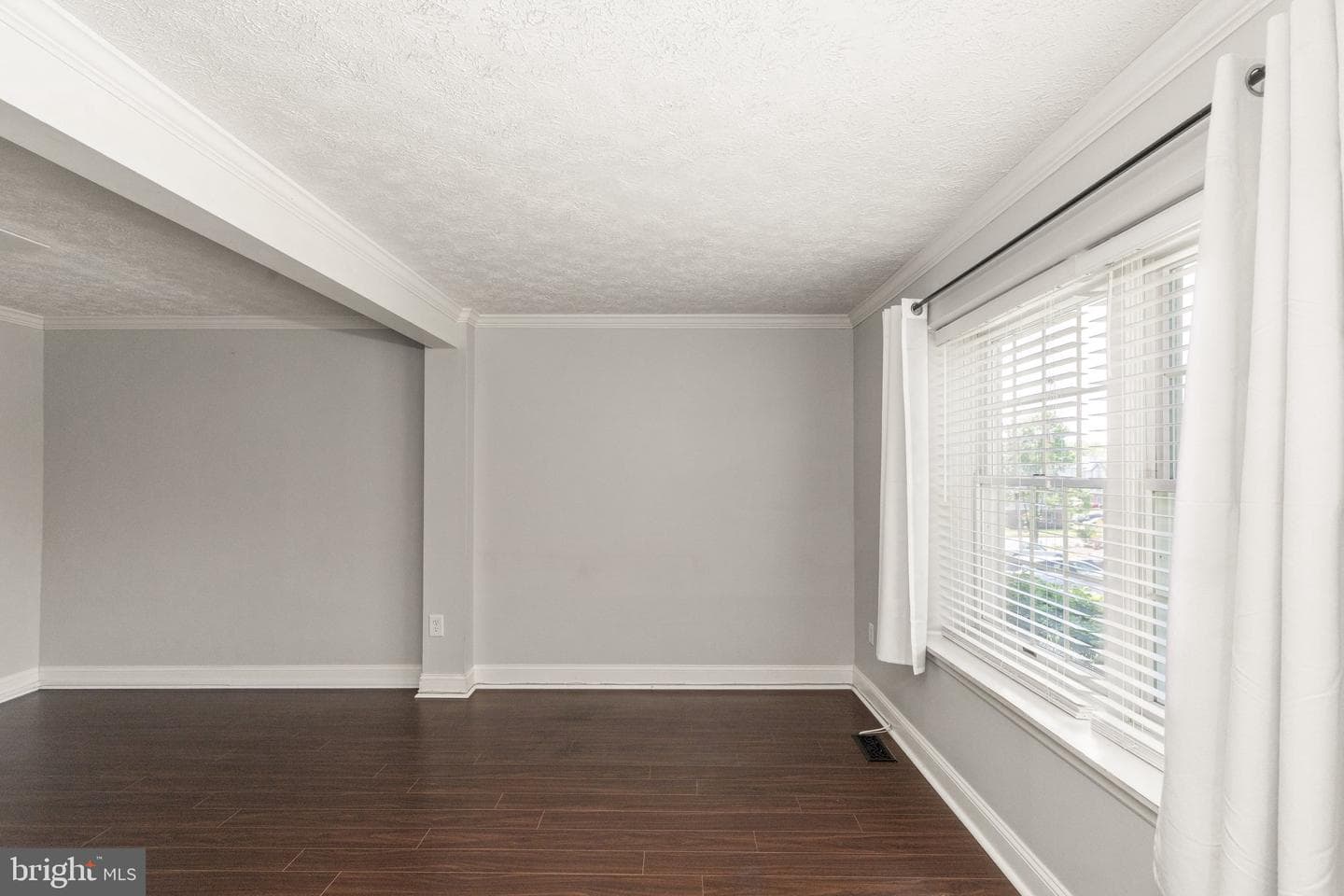 133 Laurel Woods Court photo 5