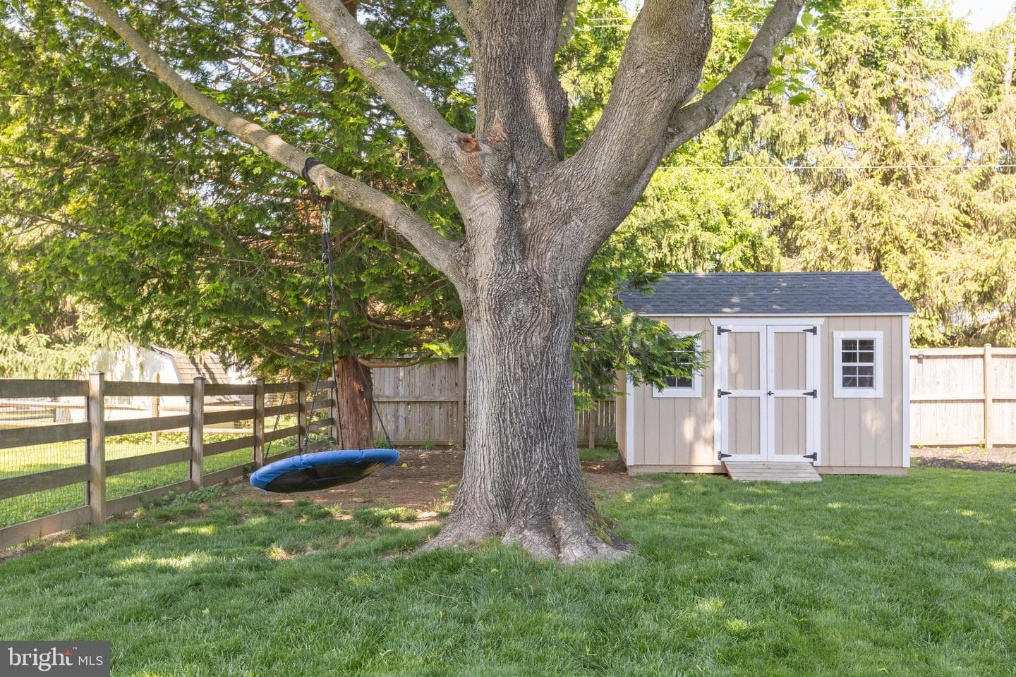 718 High Plain Drive photo 43